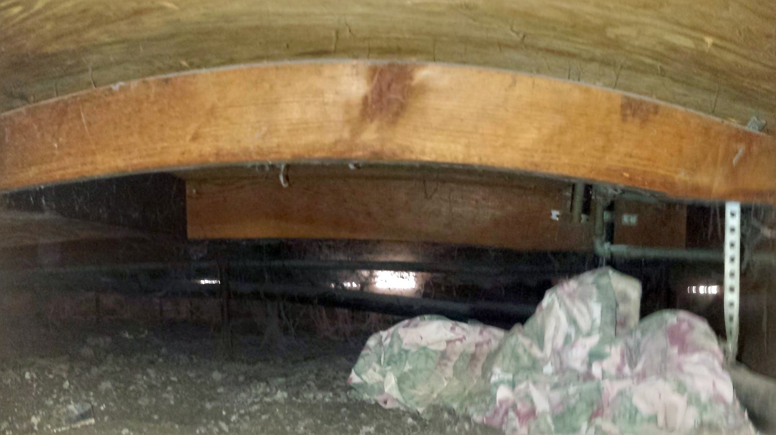 under house panorama